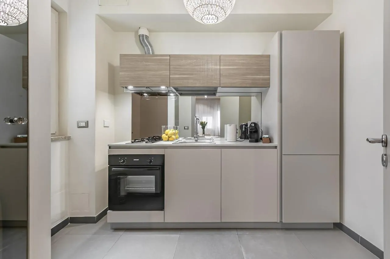 Al Qasr Design And Luxury Flat - Palermo Center Daire 0*,