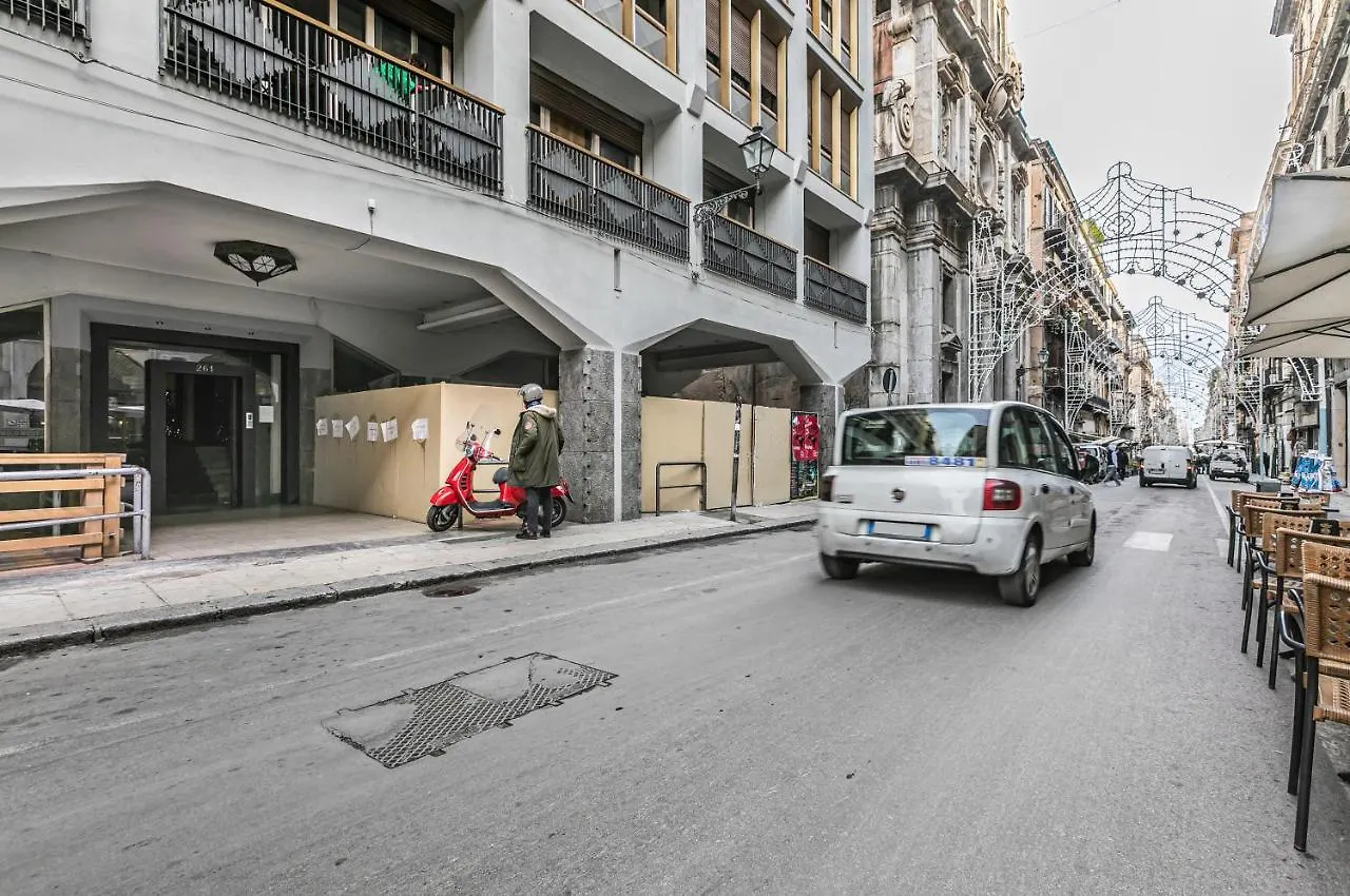 Al Qasr Design And Luxury Flat - Palermo Center Daire İtalya
