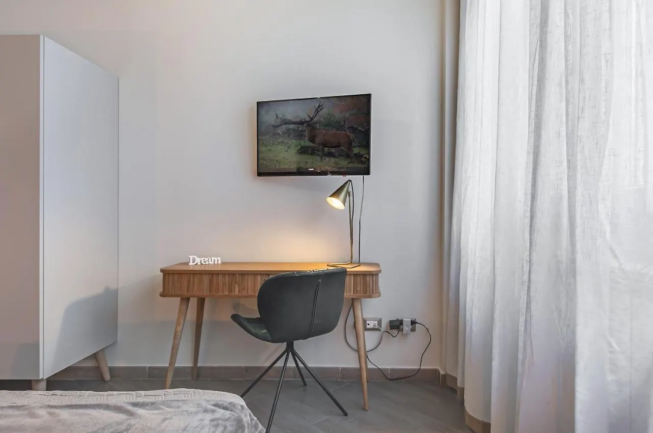 Al Qasr Design And Luxury Flat - Palermo Center Daire